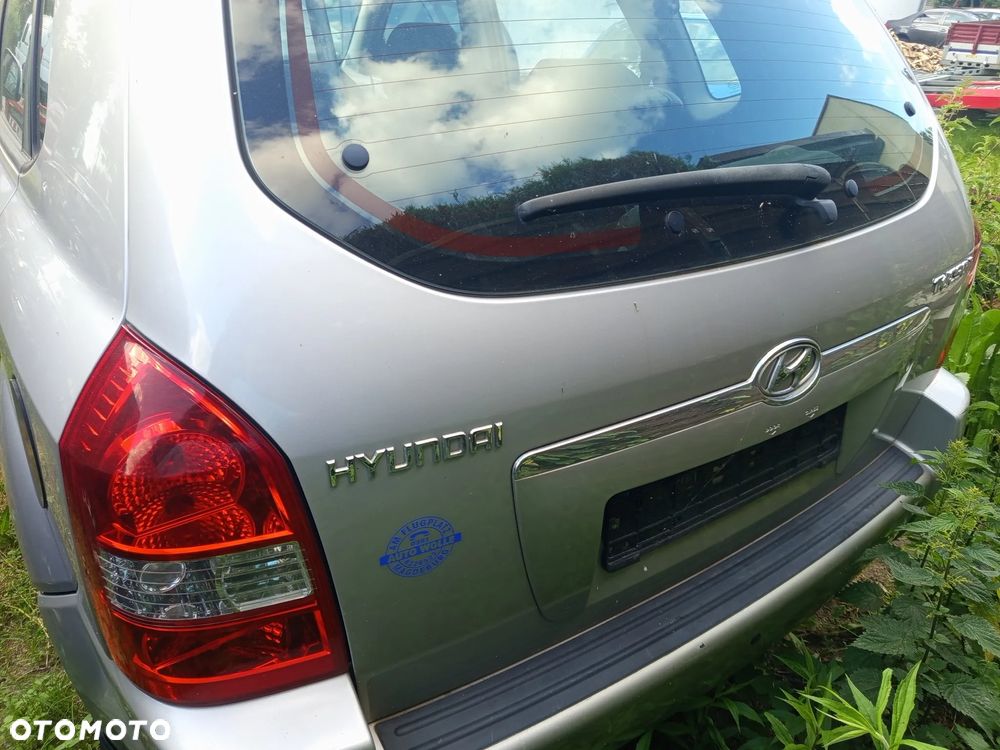 hyundai tucson 08 yk klapa tył lampa  zderzak  poznan - 1