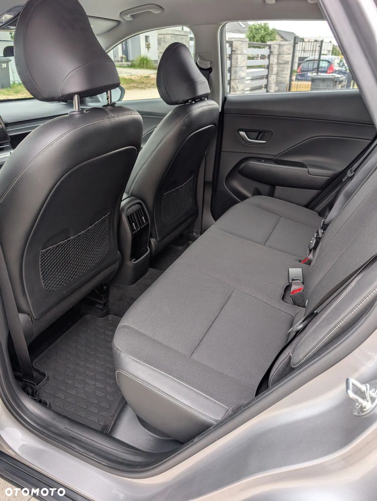 Hyundai Kona - 8