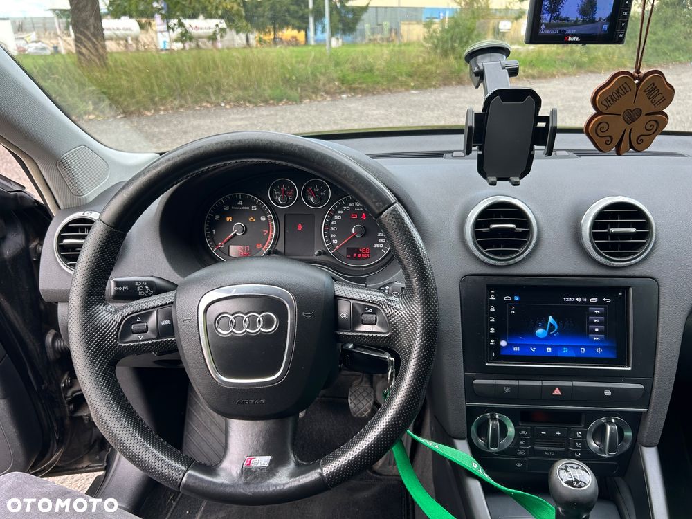 Audi A3 1.6 Ambiente - 14