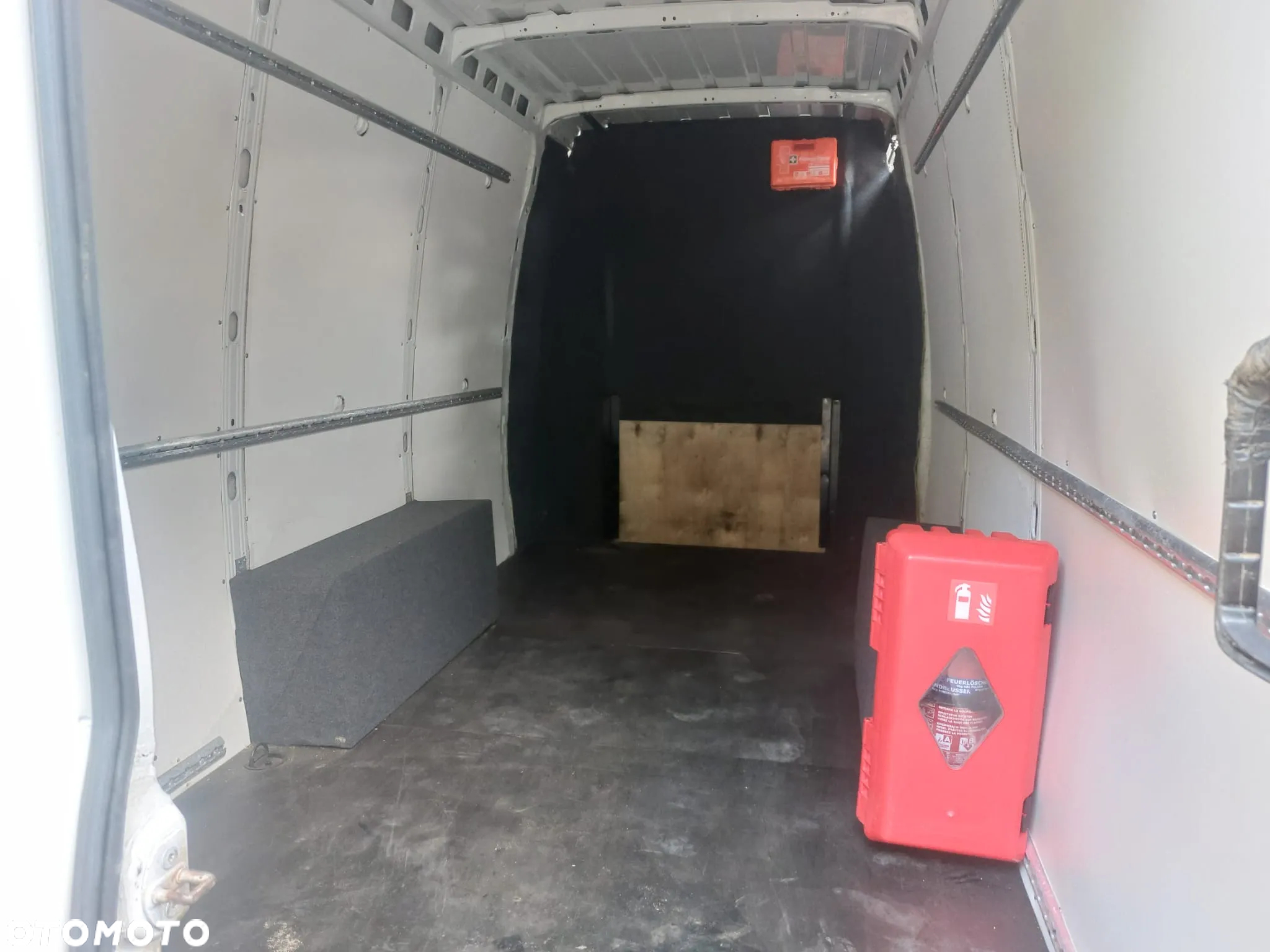Iveco DAILY 35S15 - 12