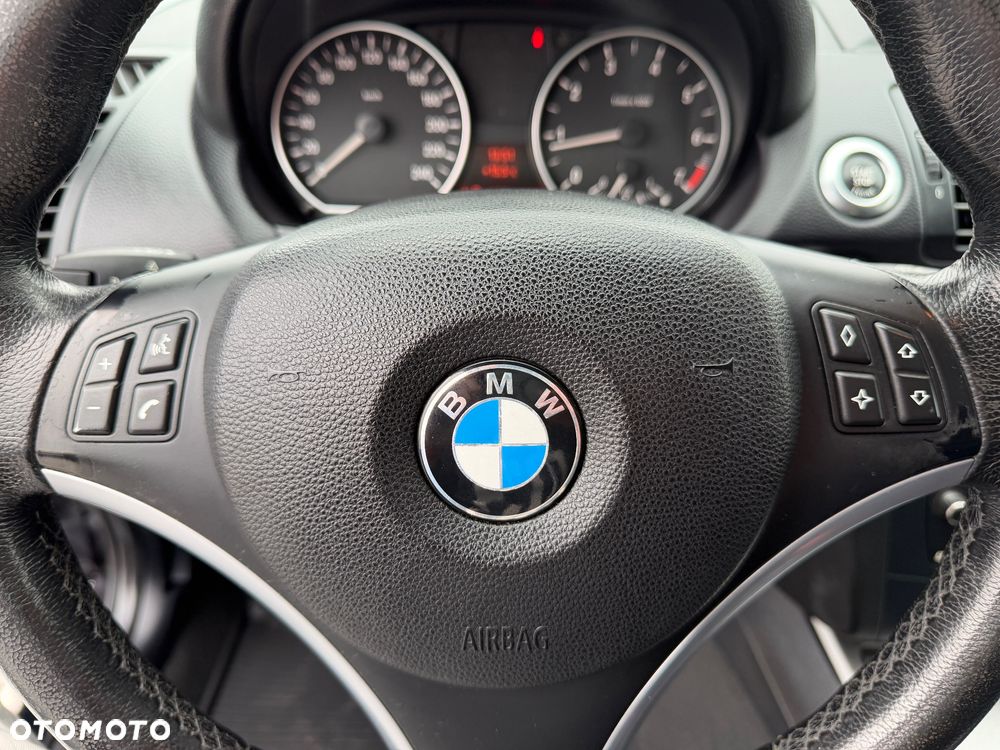 BMW Seria 1 116i - 14
