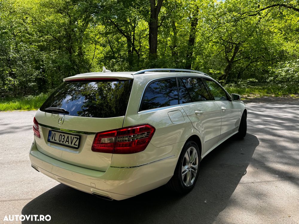 Mercedes-Benz E - 10