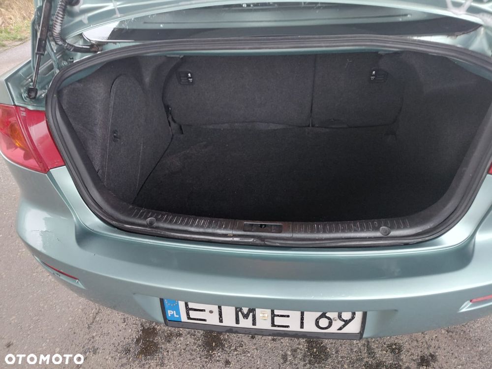 Mazda 3 1.6 16V Exclusive - 9