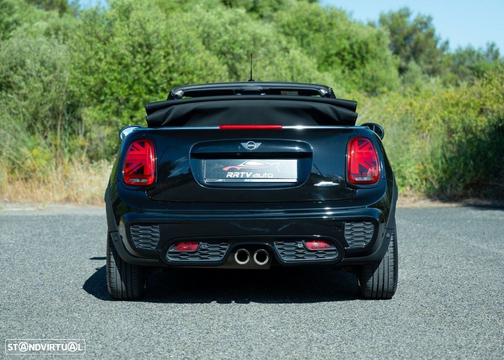 MINI Cabrio John Cooper Works Auto Desportiva - 20