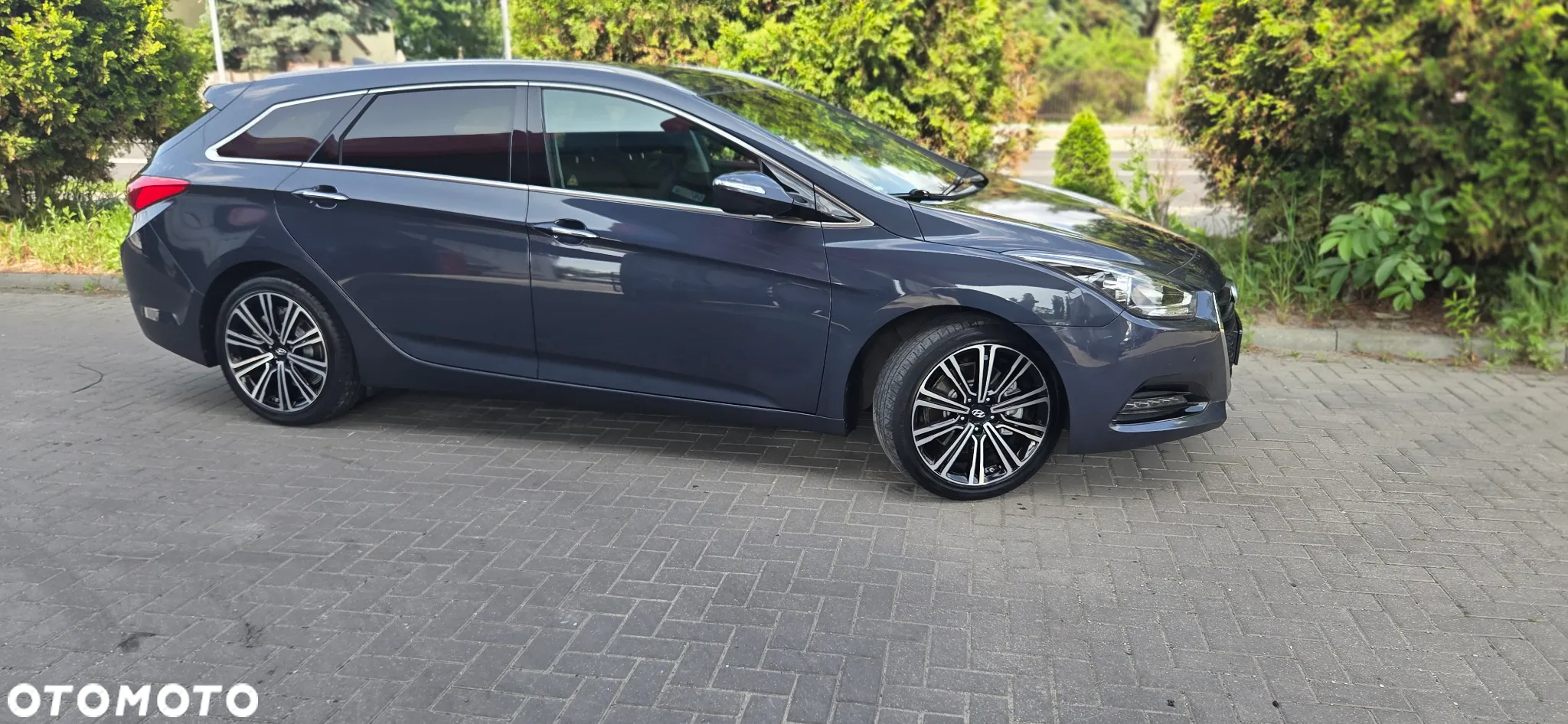 Hyundai i40 Kombi blue 1.7 CRDi Premium - 16