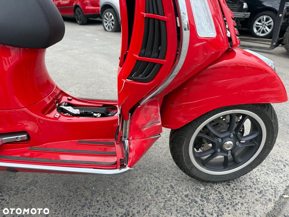 Vespa GTS - 7