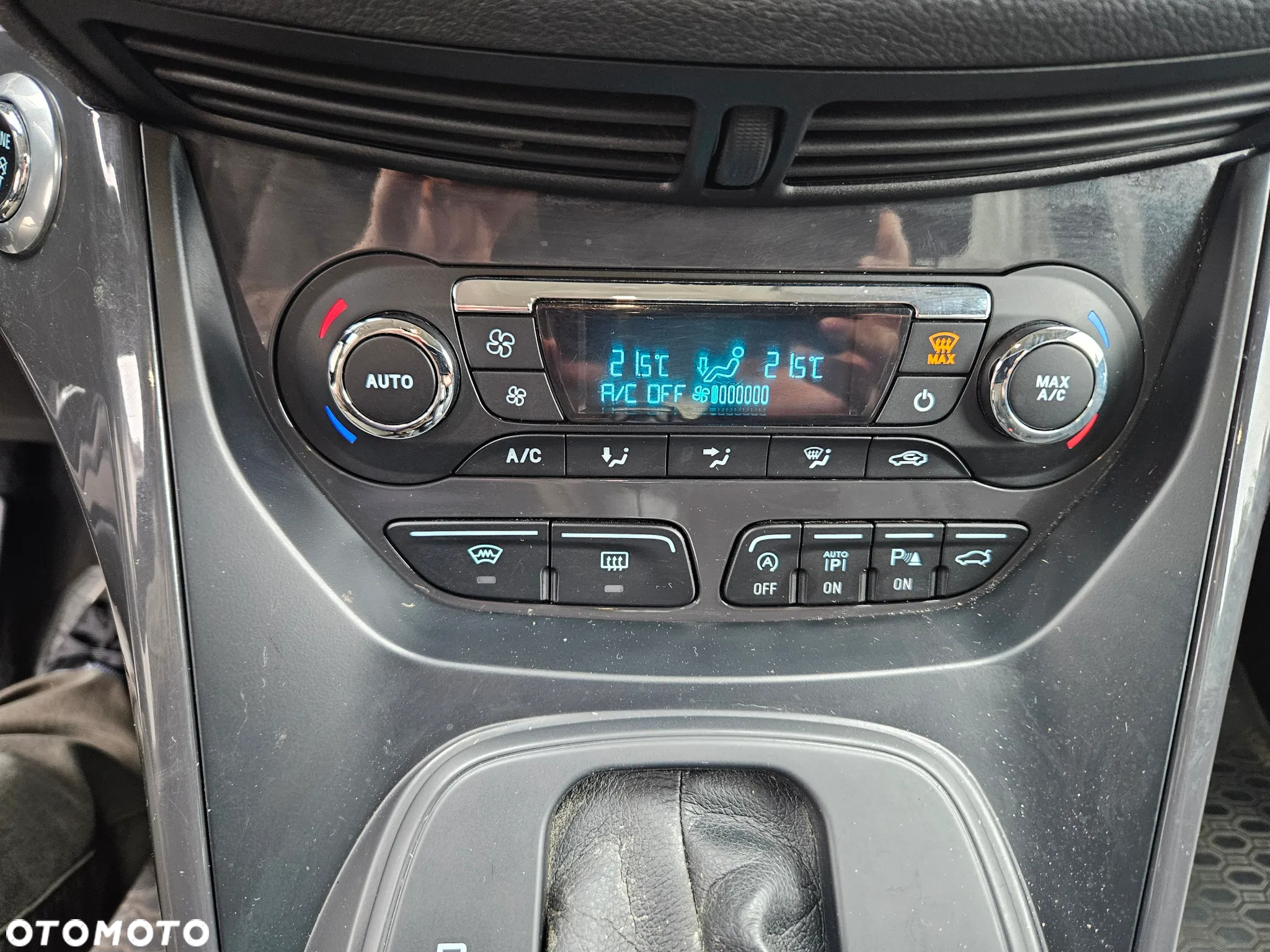 Ford Kuga 2.0 TDCi 4WD Titanium - 17