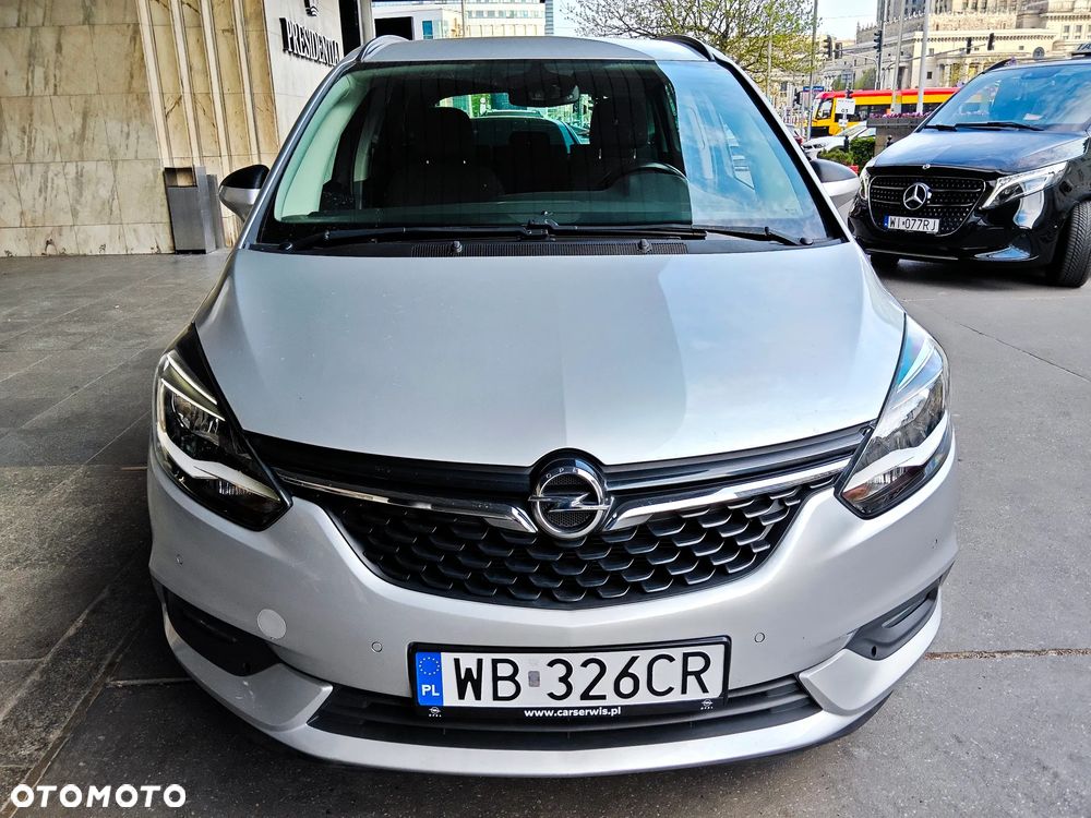 Opel Zafira 1.4 T Cosmo - 24