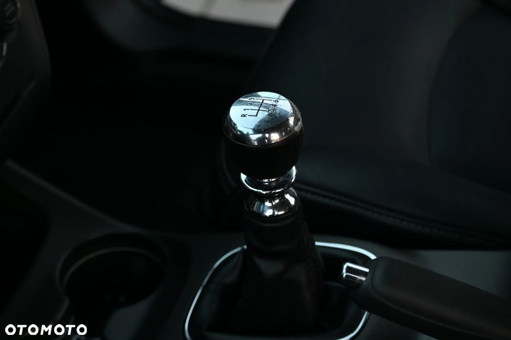 Fiat Freemont 2.0 Multijet 16V DPF Black Code - 32
