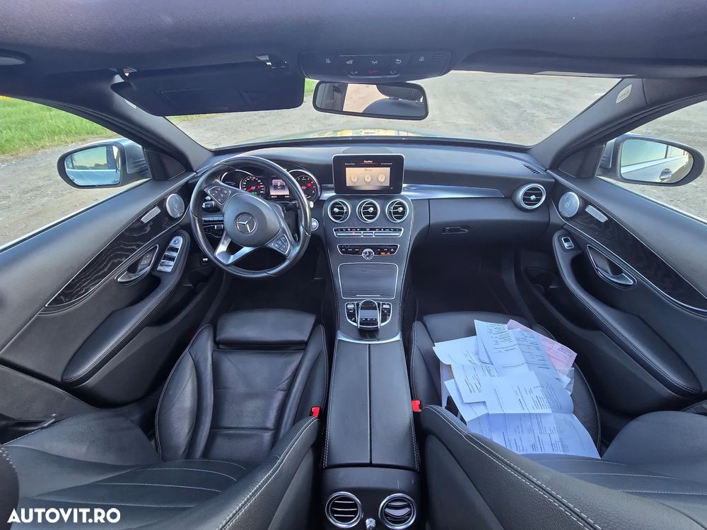Mercedes-Benz C - 6