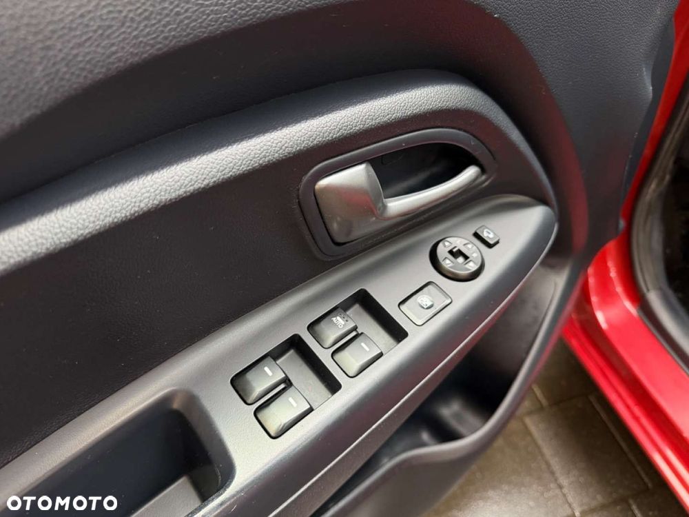 Kia Rio 1.2 Dream-Team Edition - 20