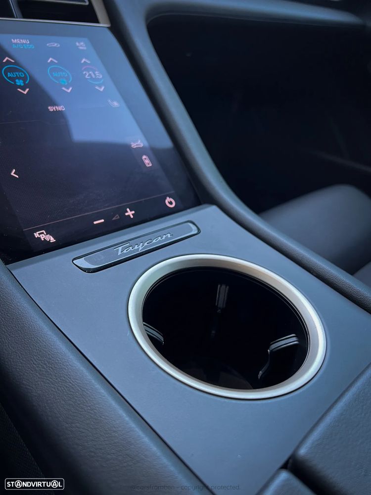 Porsche Taycan Bateria Performance Plus - 26