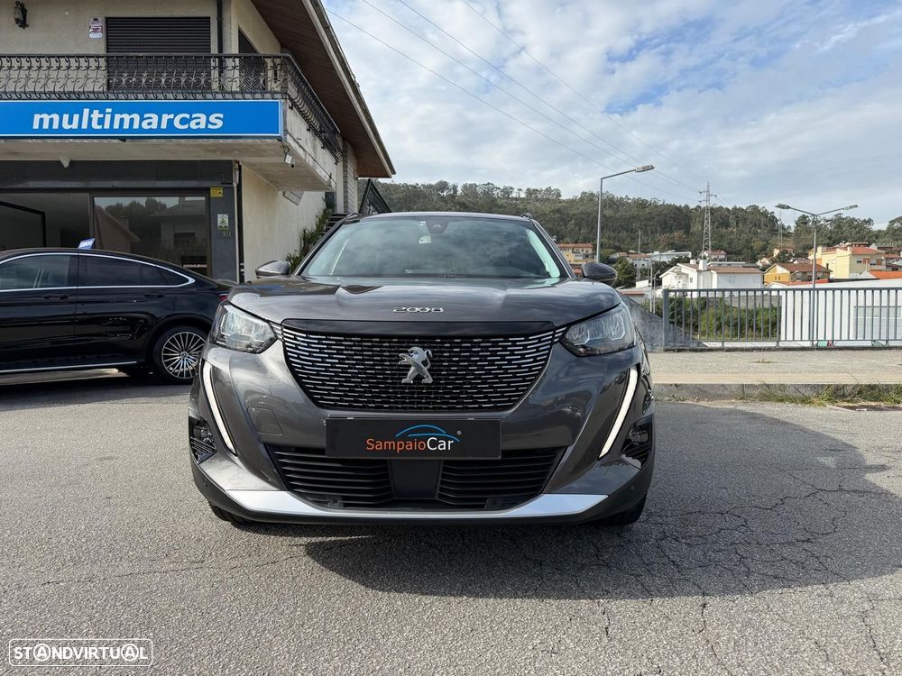 Peugeot 2008 1.5 BlueHDi Allure EAT8 - 3