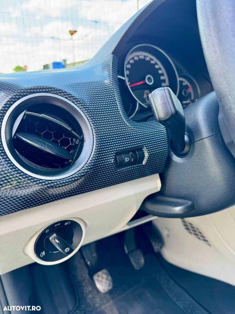 Volkswagen up! 1.0 White - 17