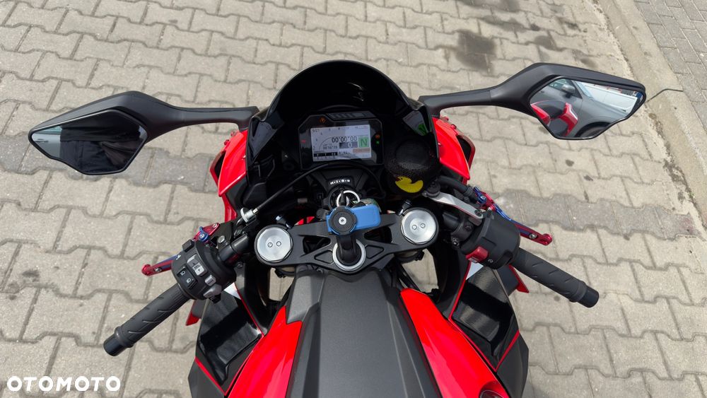 Honda CBR - 19