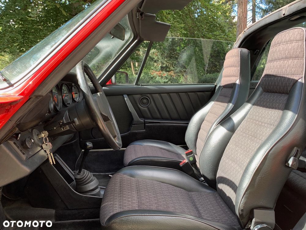 Porsche 911 - 11