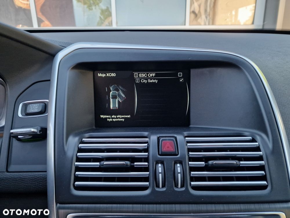 Volvo XC 60 D4 Drive-E Summum - 33
