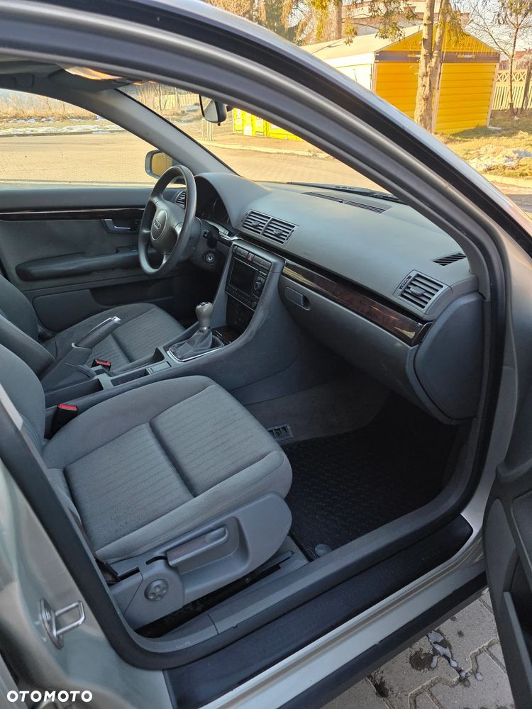 Audi A4 Limousine 1.8T - 7