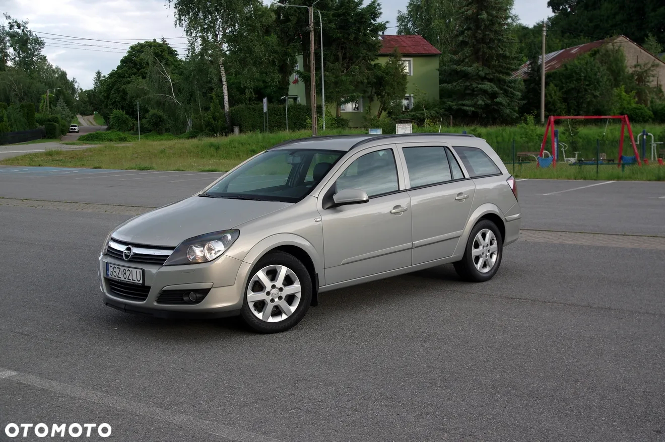 Opel Astra 1.6 Caravan Enjoy - 11