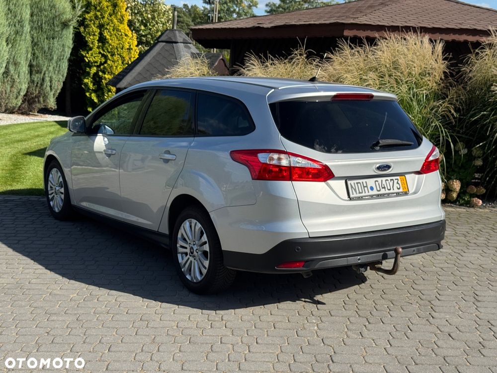 Ford Focus - 8