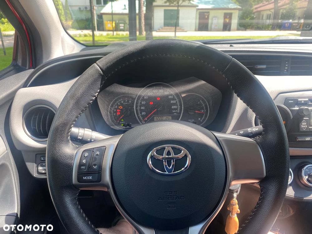 Toyota Yaris 1.33 Life EU6 - 18
