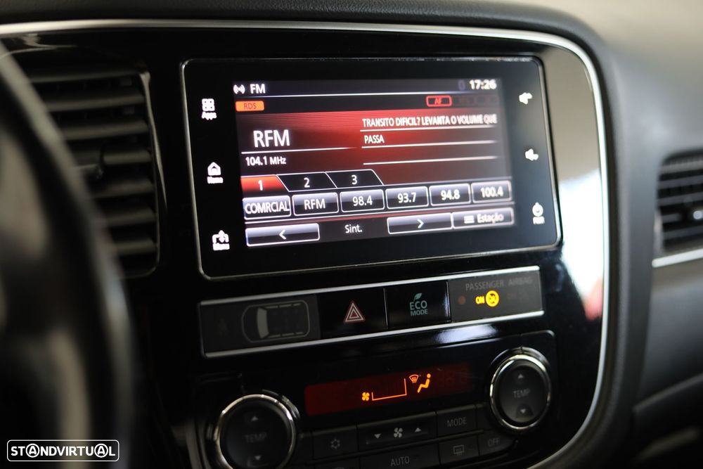 Mitsubishi Outlander 2.4 Instyle - 22