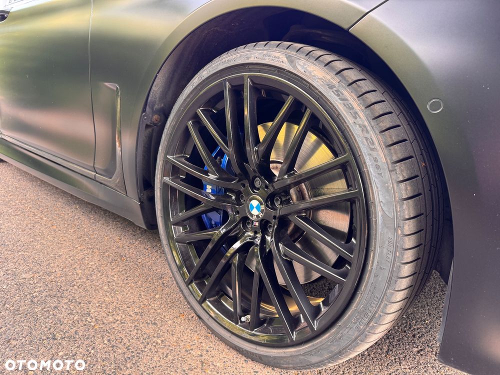 BMW Seria 7 750i xDrive - 6