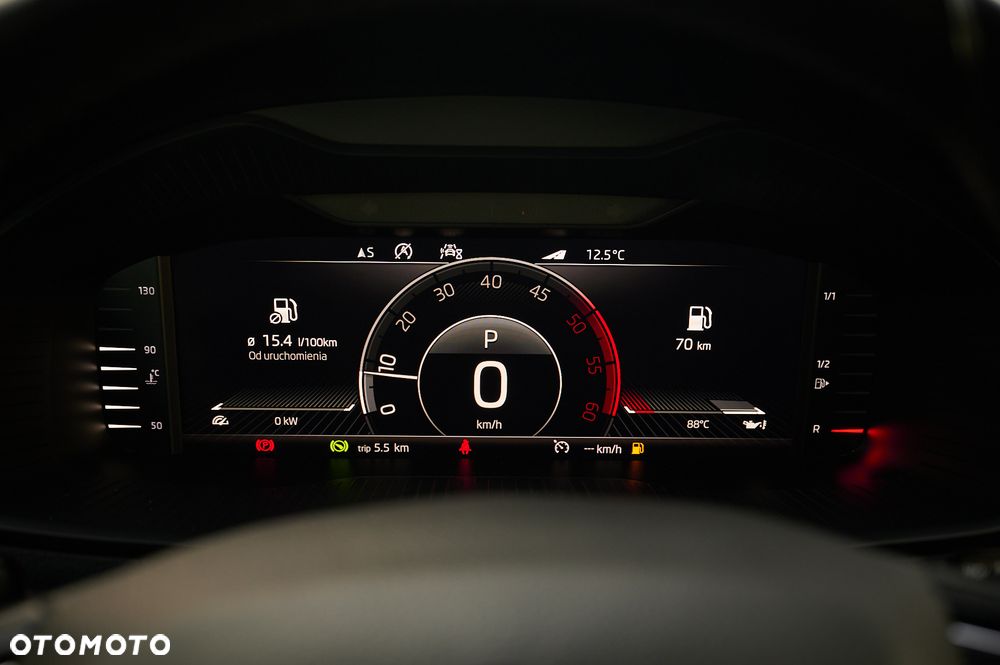 Skoda Karoq 2.0 TDI SCR 4x4 DSG Scout - 32