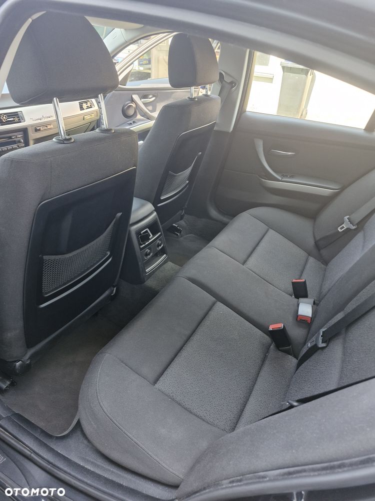 BMW Seria 3 - 10