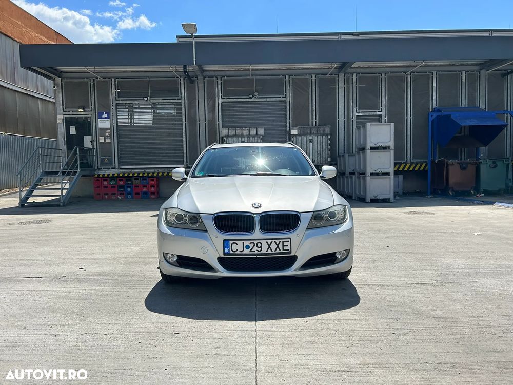 BMW Seria 3 318d Sport Line - 6