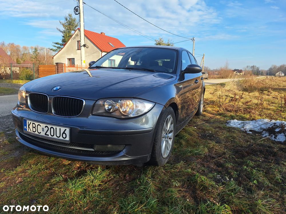 BMW Seria 1 120d DPF - 6