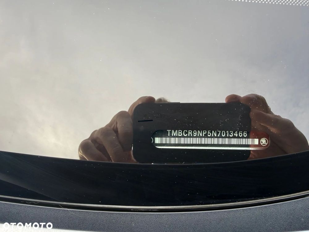 Skoda Superb 2.0 TDI SCR 4x4 L&K DSG - 5