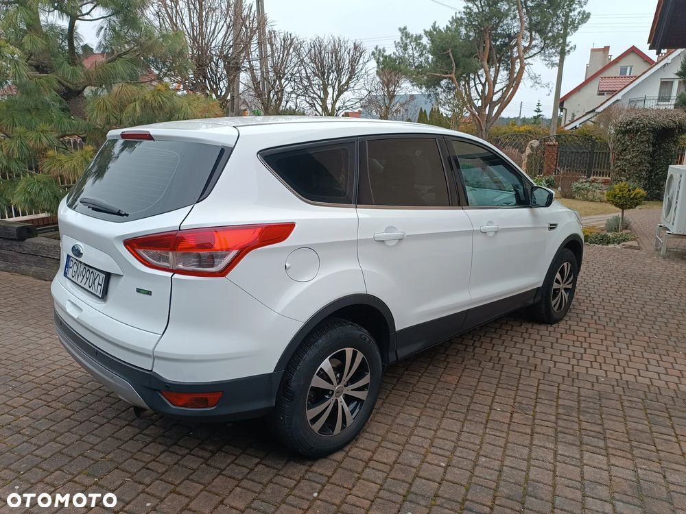 Ford Kuga 1.5 EcoBoost 2x4 Trend - 9