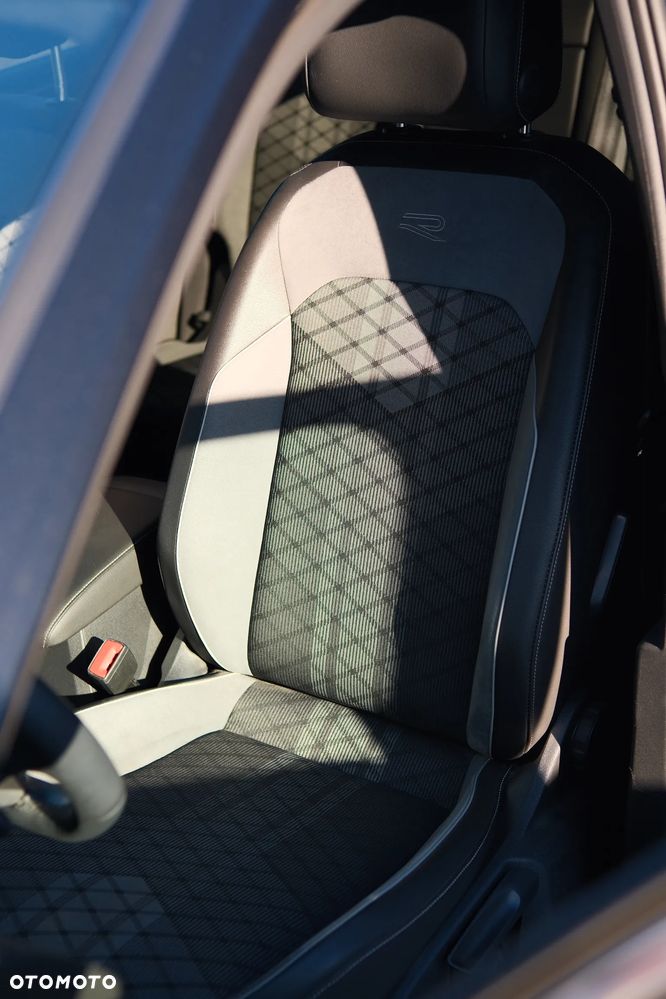 Volkswagen Tiguan Allspace 2.0 TSI OPF 4Motion DSG R-Line - 37