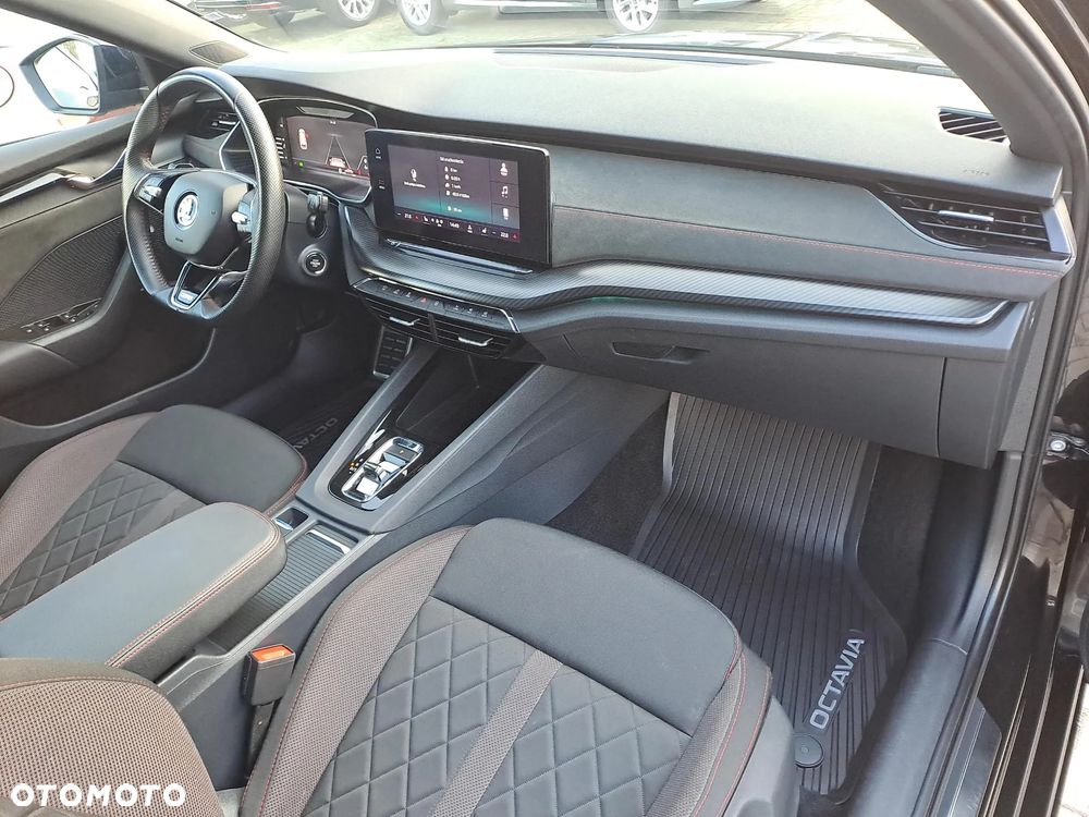 Skoda Octavia 2.0 TSI RS DSG - 10