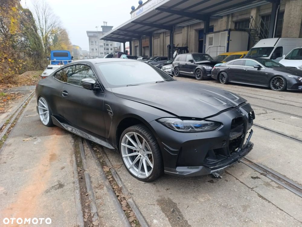 BMW M4 Competition M xDrive - 3