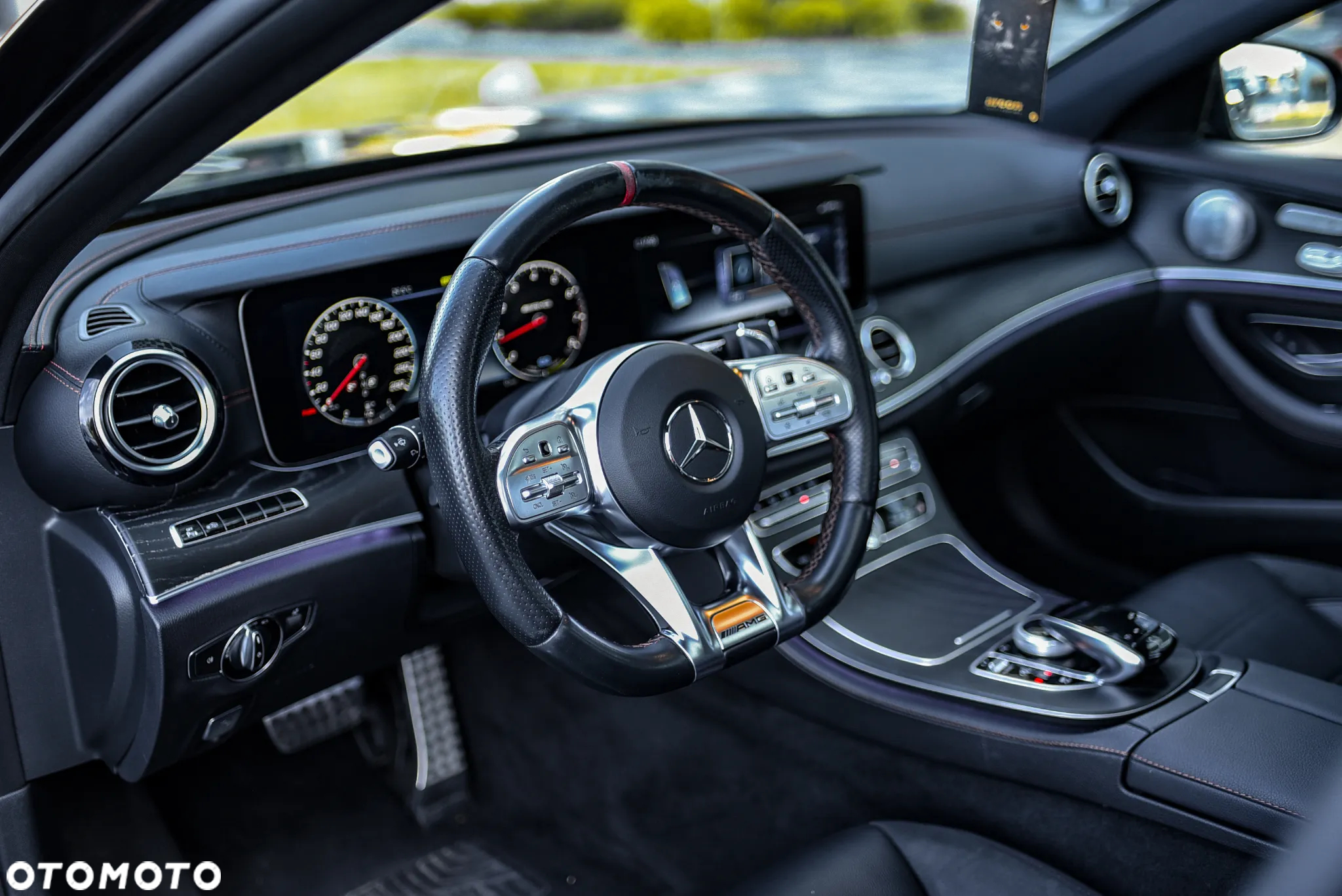 Mercedes-Benz Klasa E AMG 53 Coupe 4-Matic+ 9G-TRONIC - 9