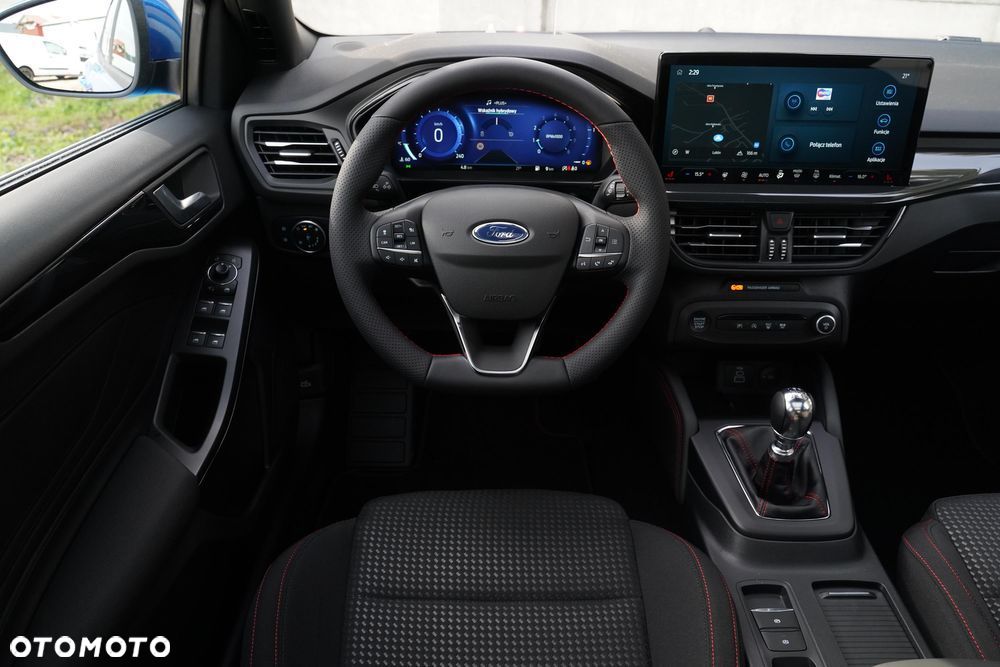 Ford Focus 1.0 EcoBoost mHEV ST-Line X - 14