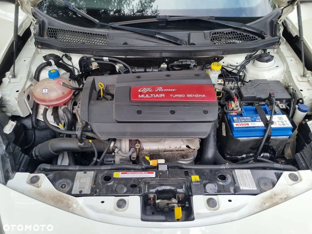 Alfa Romeo Giulietta 1.4 TB MultiAir Exclusive TCT - 15