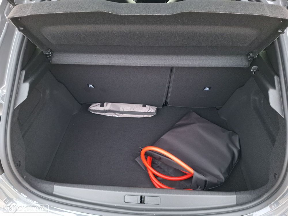 Peugeot e-208 50 kWh Allure - 24