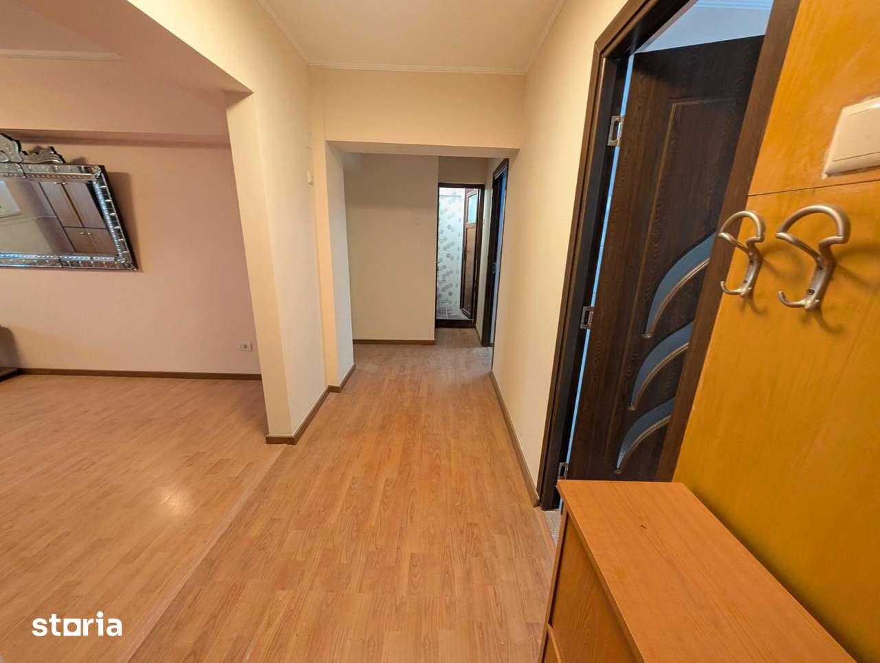 APARTAMENT 3 CAMERE | BERCENI | 3' METROU | PARTIAL MOBILAT — fotografia 2