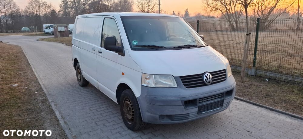 Volkswagen Transporter T5 - 4