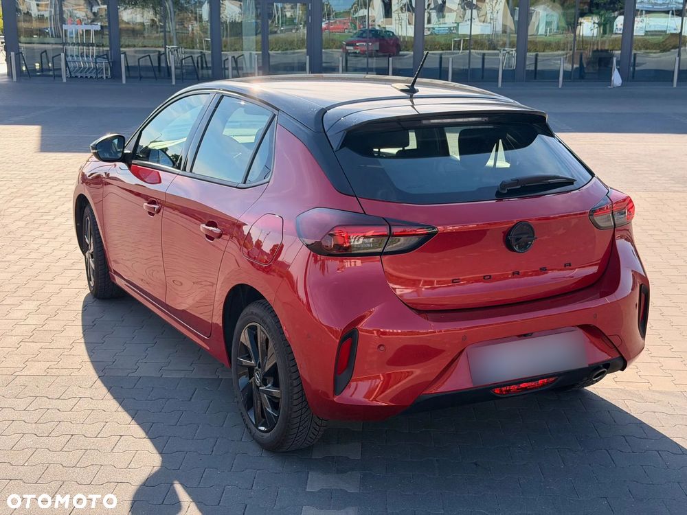 Opel Corsa 1.2 GS S&S - 11