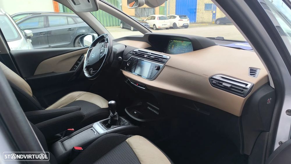 Citroën C4 Grand Picasso BlueHDi 120 Exclusive - 3