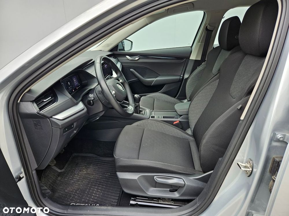 Skoda Octavia 1.5 TSI Essence - 12