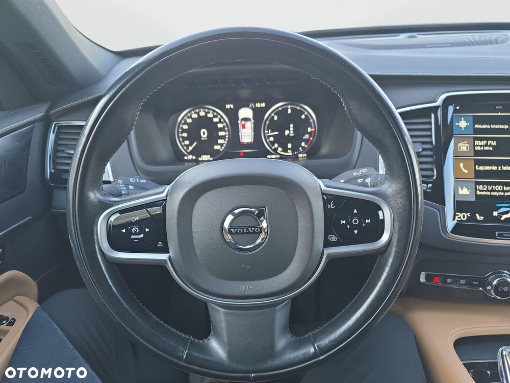 Volvo XC 90 - 11