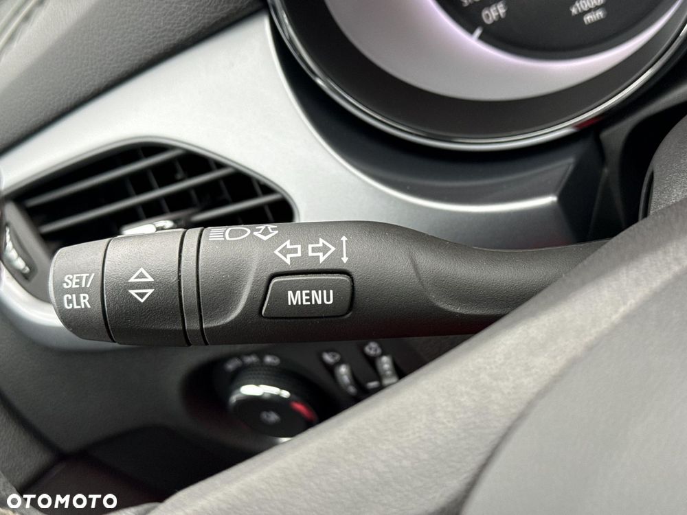 Opel Astra - 16