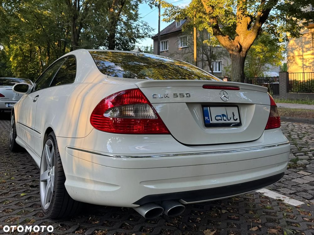 Mercedes-Benz CLK - 4