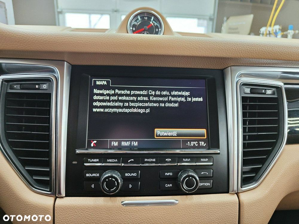 Porsche Macan S - 19