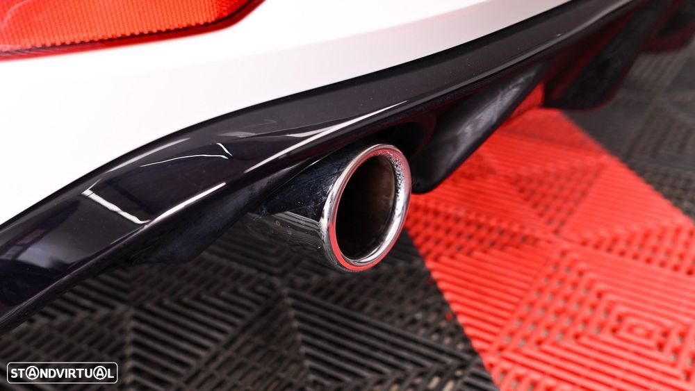 VW Golf GTI 2.0 TSI OPF DSG Performance - 54